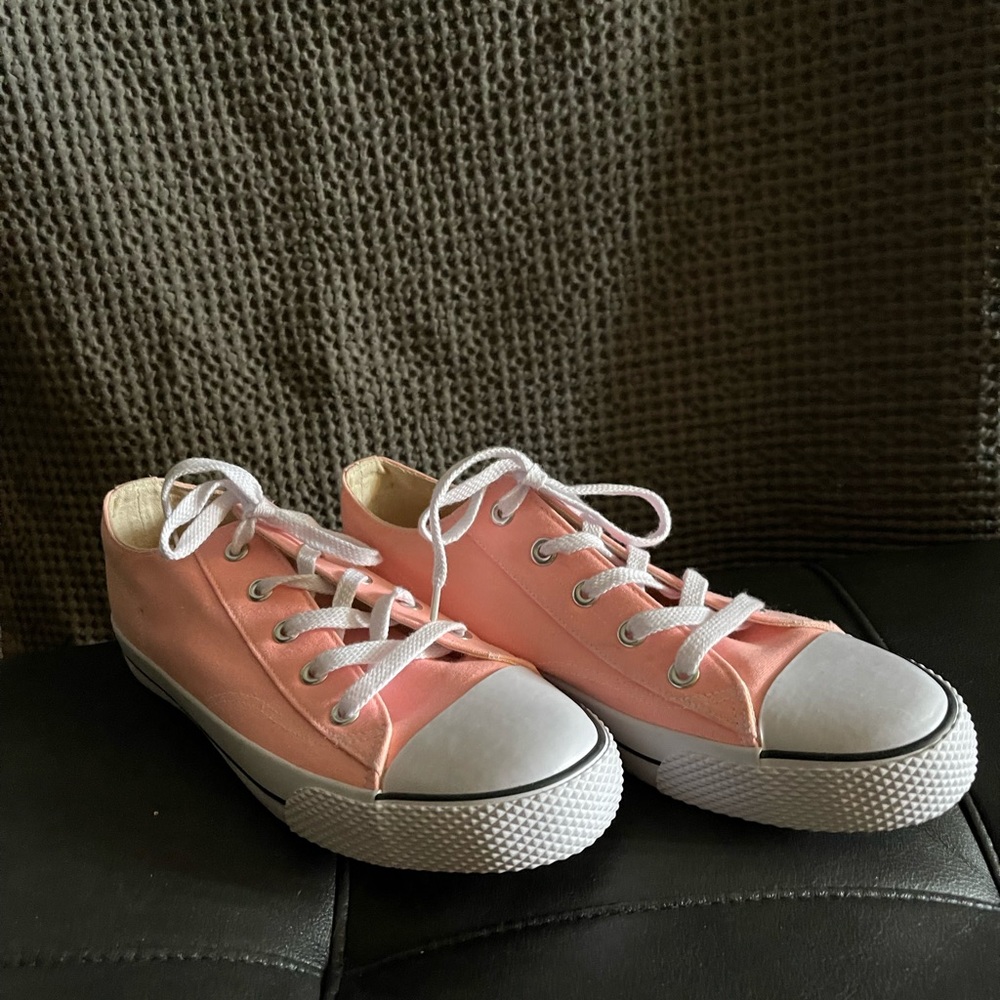 Airwalk Canvas Shoes